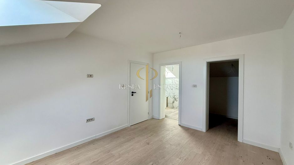 Apartament 3 camere- 76 mp utili+terasa+loc parcare - Poză 2