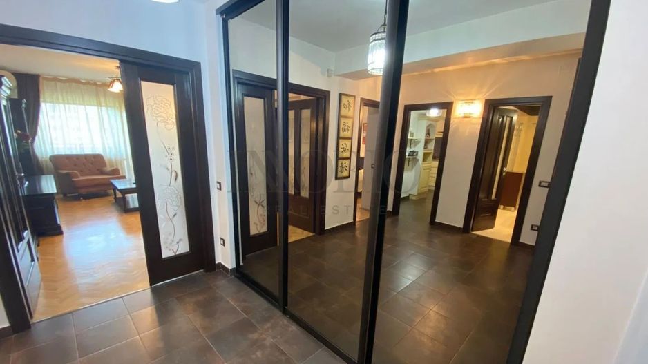 Apartament 2 camere renovat | Loc de parcare | Bd. Unirii - Poză 7