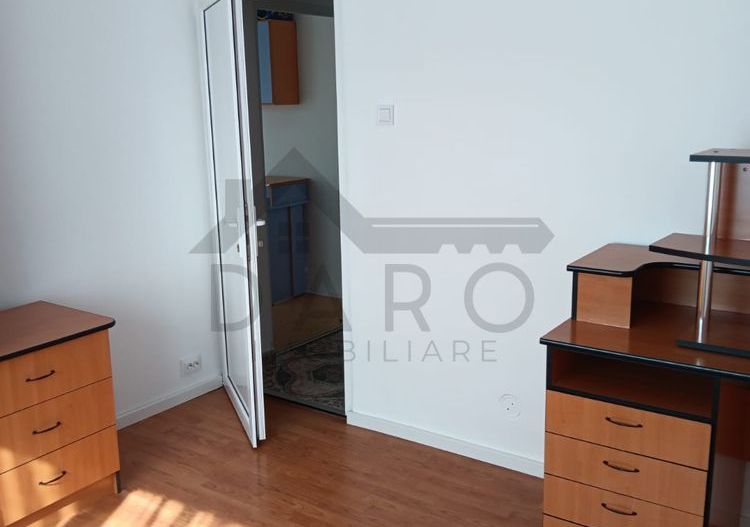 Inchiriez apartament 3 camere + 2 bai (ZONA UNIRII) - Poză 6