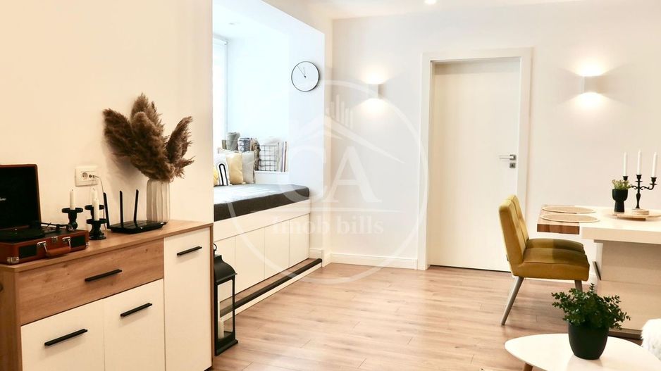 Apartament de vanzare  cu 3 camere Lux in zona Rogerius, Oradea. - Poză 10