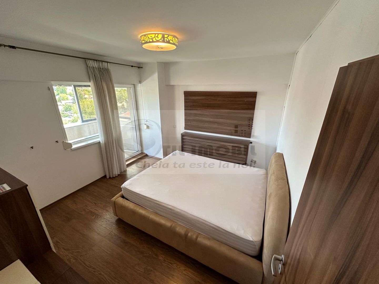 Apartament 3 camere, 2 bai, 93.57 mp, Bloc 2009 + Loc de parcare ! - Poză 5