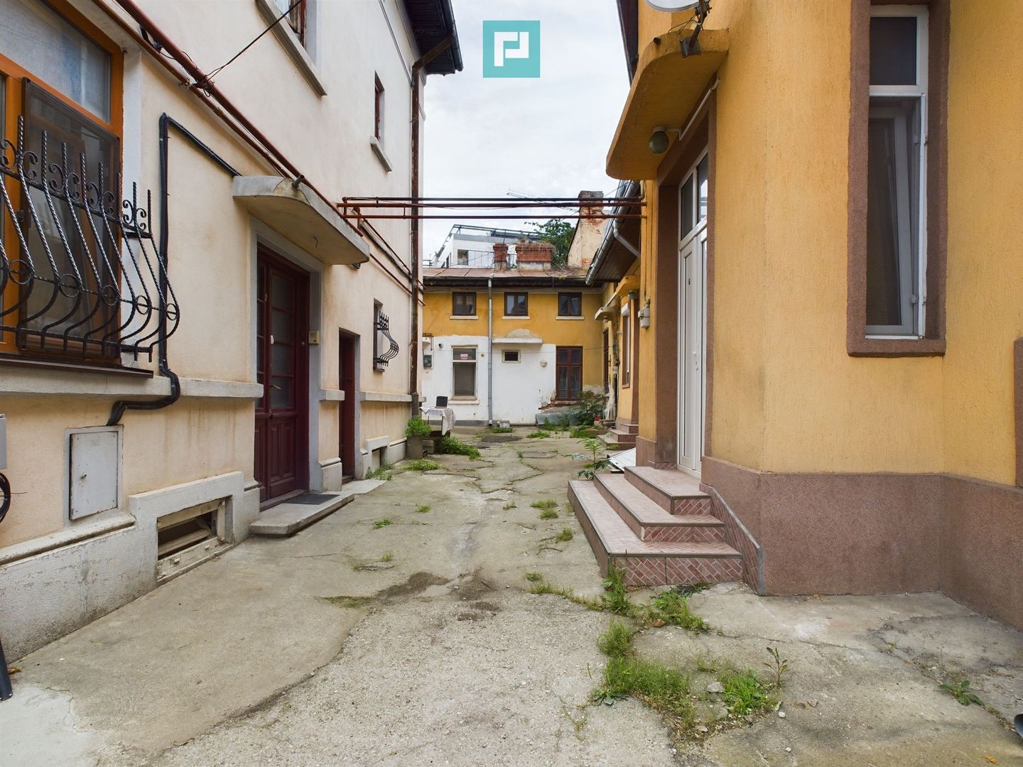 Apartament cu o cameră situat vizavi de Gara de Nord - Poză 8