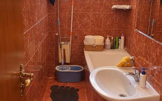 Apartament cu 3 camere zona  Girocului - Poză 8