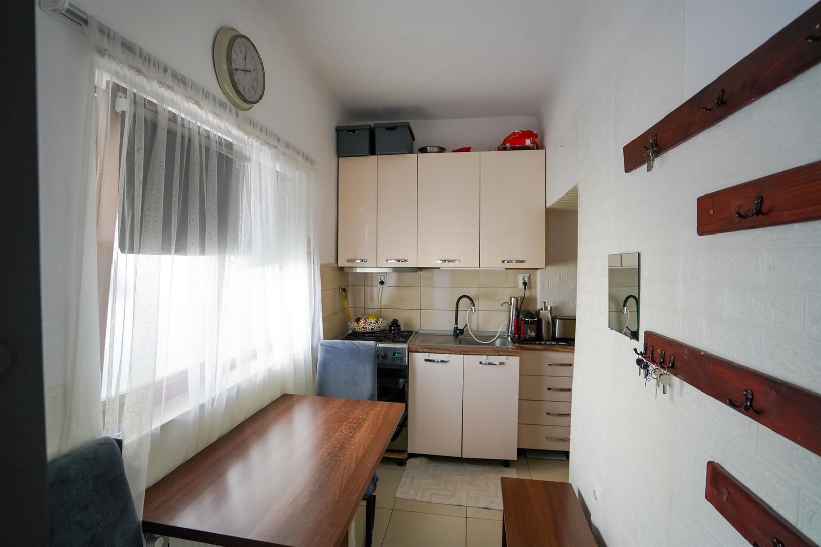 Casa cu 3 camere Cantemir - Poză 11