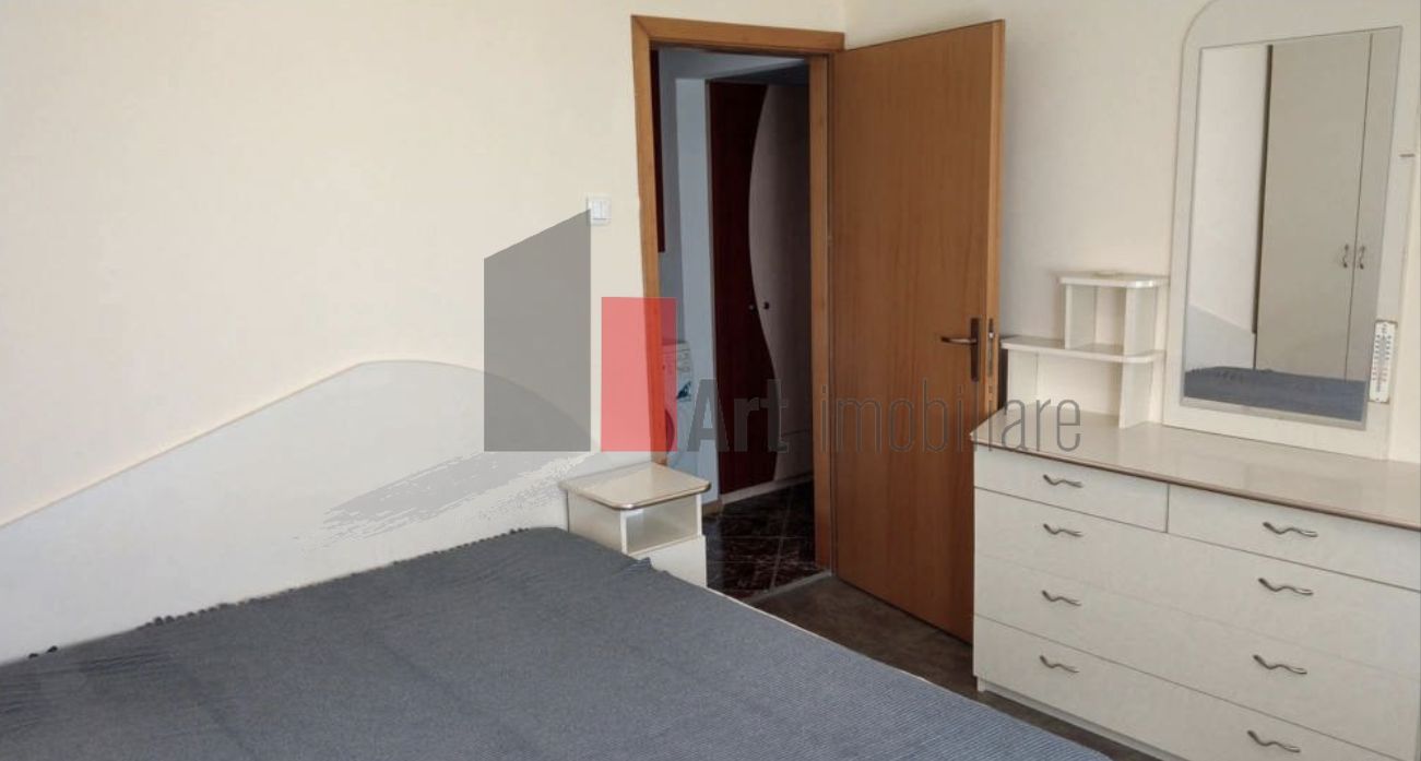 APARTAMENT 2 CAMERE LACUL TEI - Poză 4