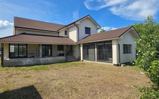 Casă nouă, impozantă,  6 camere, 1346 mp teren, Bărăbanț - Poză 2