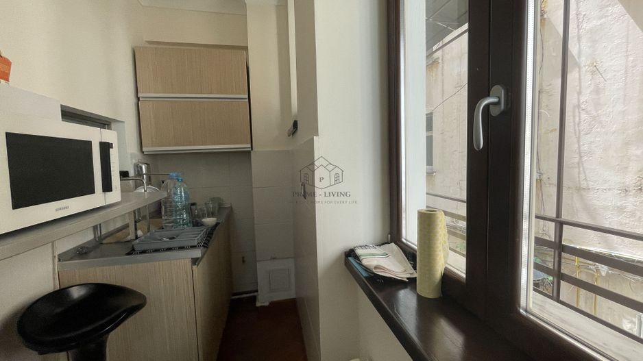 SPATIU DE BIROU/ COMERICIAL DE 160 MP LA INCHIRIERE PE CALEA VICTORIEI - Poză 24