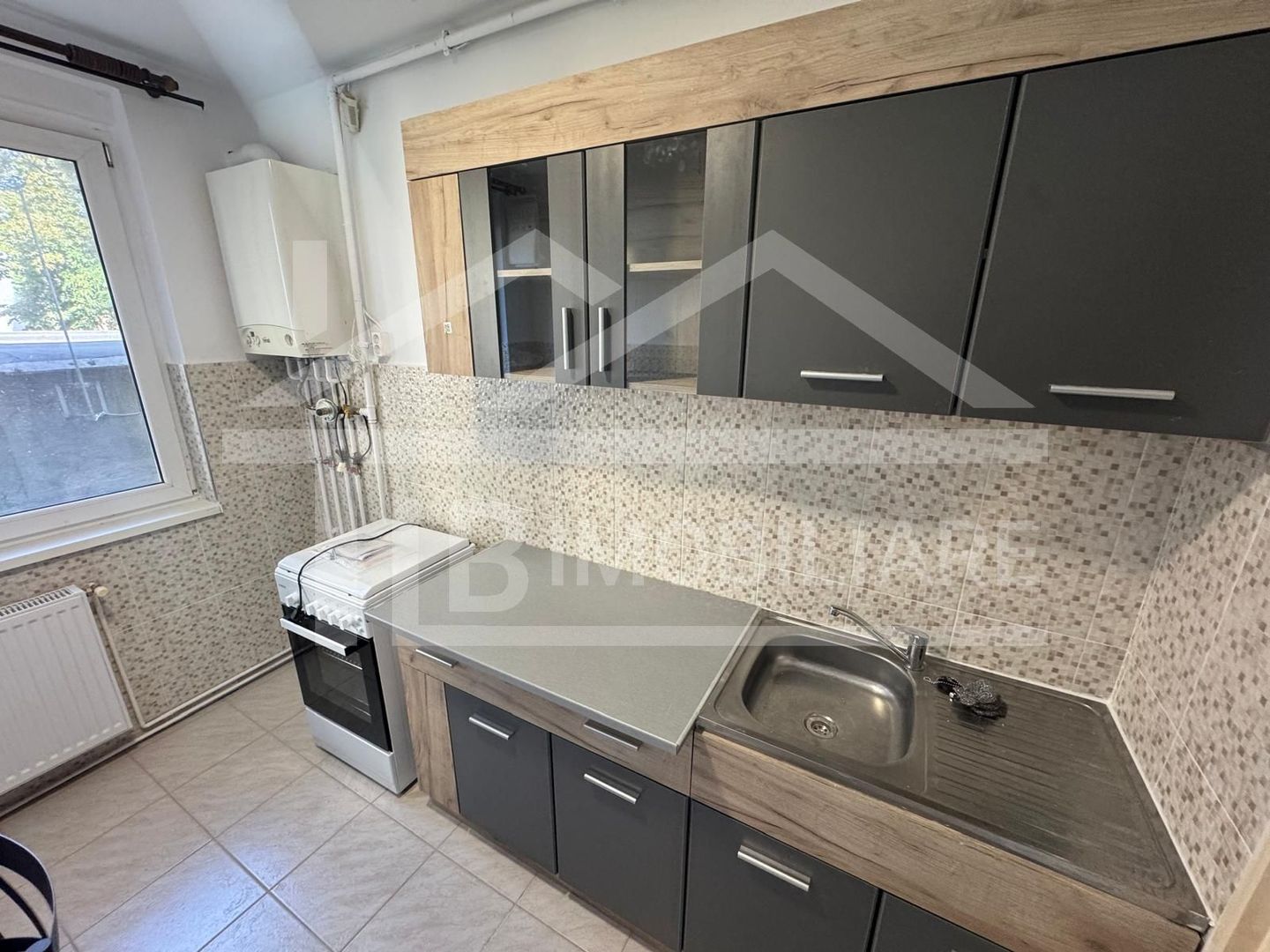 Apartament cu 2 camere, 56mp, zona UMFST - Poză 6