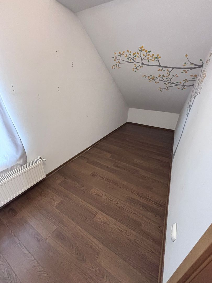 Casa individuala frumoasa si spatioasa in Giroc - Poză 17