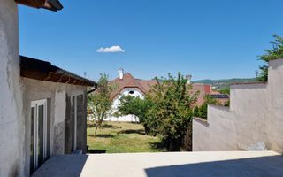 Casa P+1+M cu 5 camere teren 486 mp garaj si filigorie in Trei Stejari - Poză 3