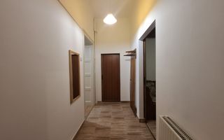 Apartament 3 camere de închiriat | Zona Ultracentrală Sibiu - Poză 9