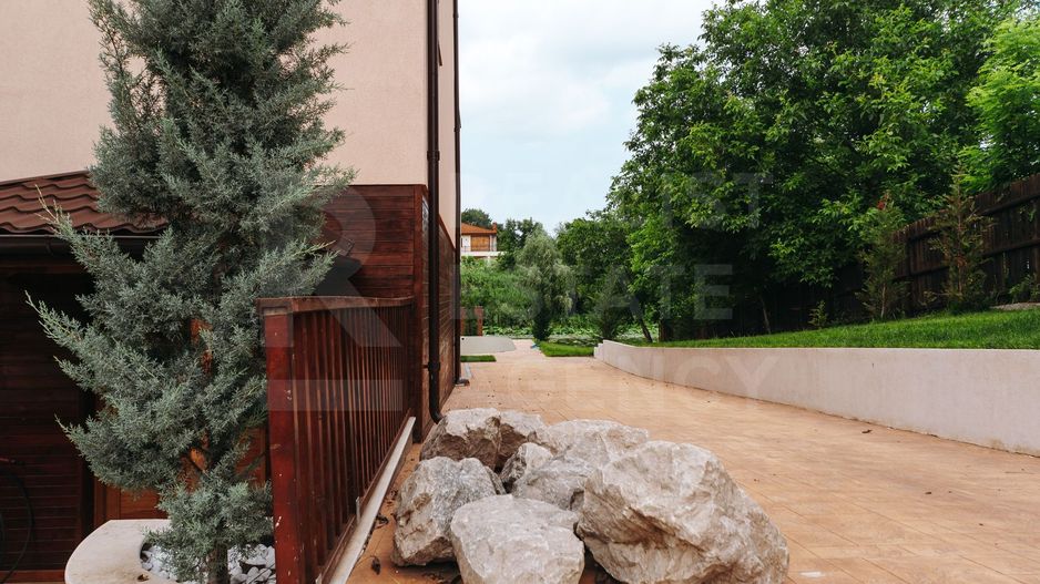 Casa cu piscina si iesire la lacul Snagov, 4 camere - Poză 4