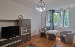 Apartament cu 2 camere | Piata 1 Decembrie | Ultracentral | Oradea - Poză 2