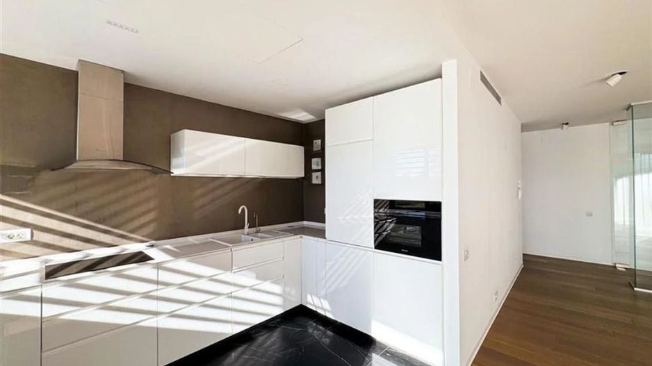 Apartament 4 camere partial mobillat l One Charles de Gaulle - Poză 2