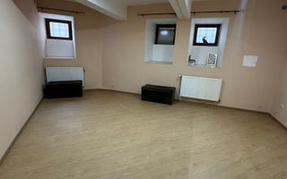 Spatiu Comercial in apropierea Consiliulului Judetean  Comision 0 - Poză 3