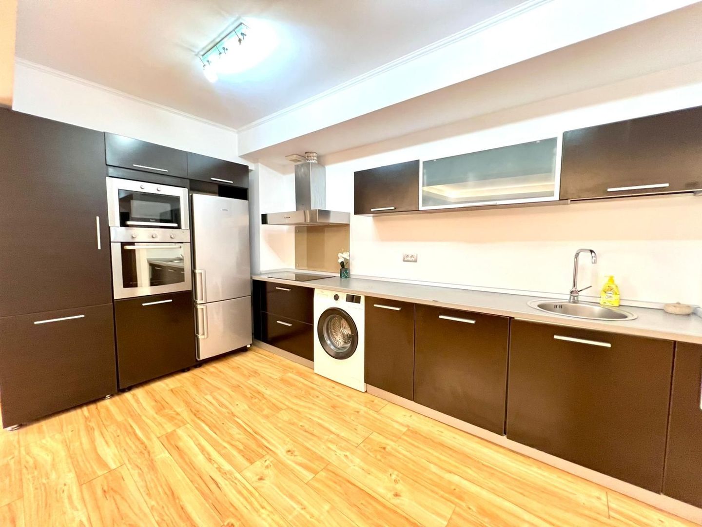 Apartament cu 3 Camere Herastrau / Terasă Generoasă - Poză 13
