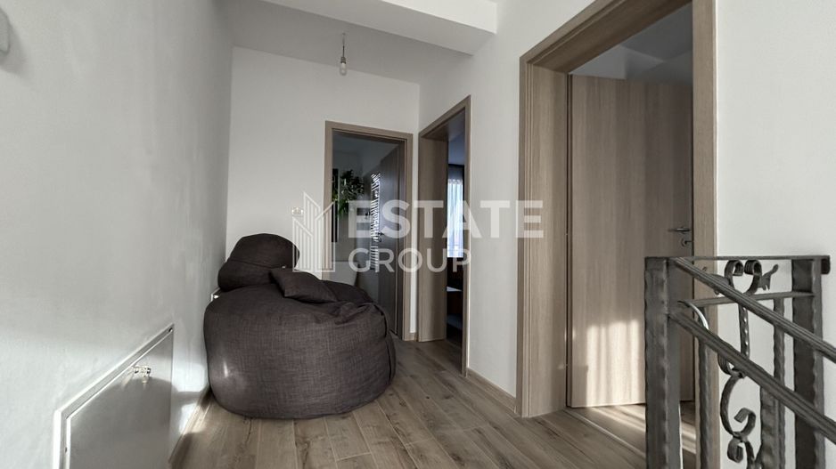 Duplex cu 3 camere in Giroc - Poză 6