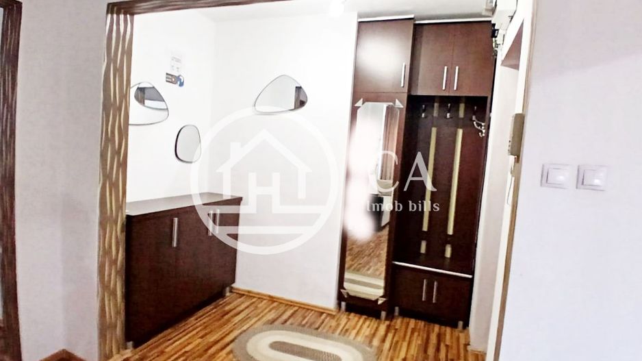 Apartament de vânzare cu 3 camere în zona Rogerius, Oradea - Poză 11