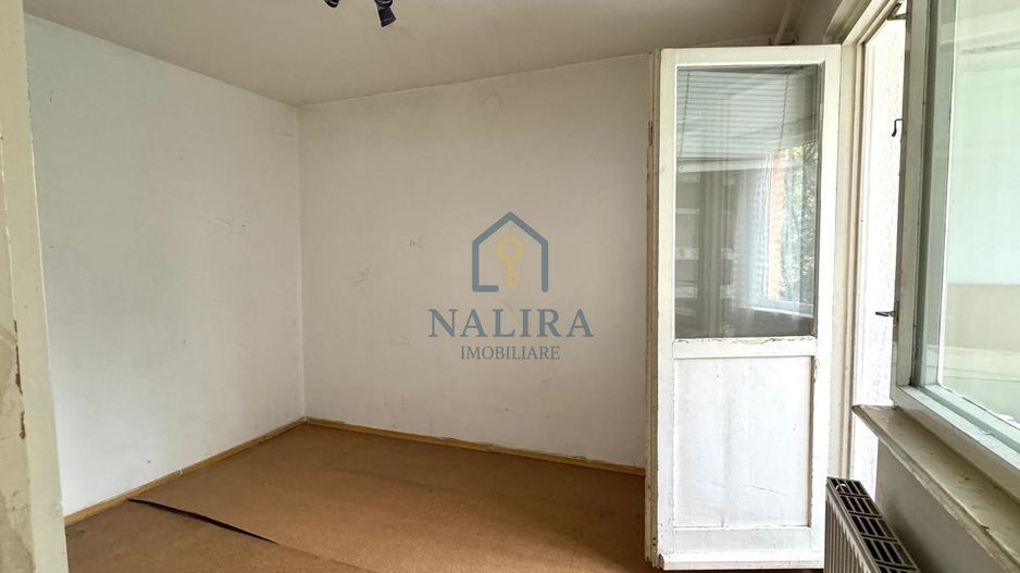 Vanzare apartamnt - 3 camere - etaj 1 Matei Basarab - Poză 4