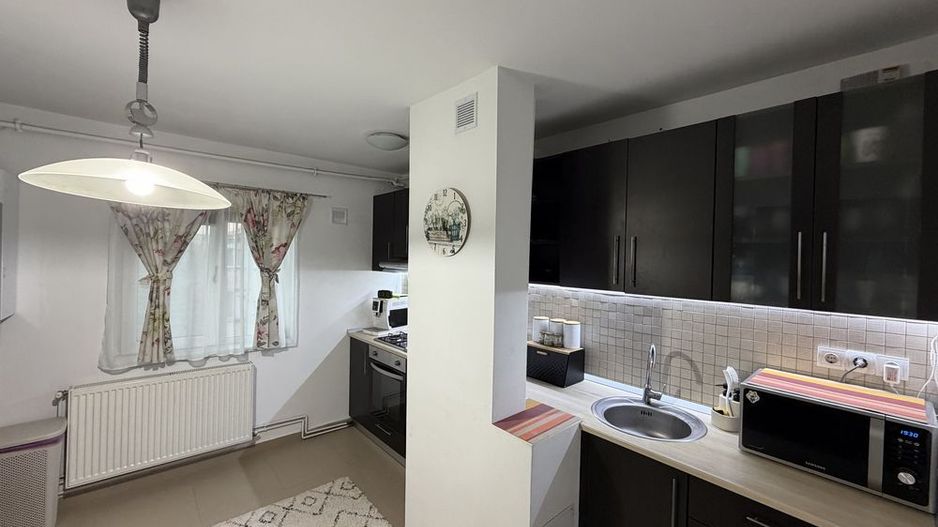 Modern | 3 Camere | 2 Băi | Mobilat & Utilat | Centrala proprie |Renovat complet - Poză 6