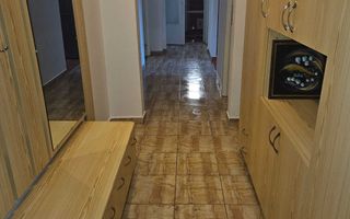 Imobiliare inchiriere apartament 3 camere - Poză 4