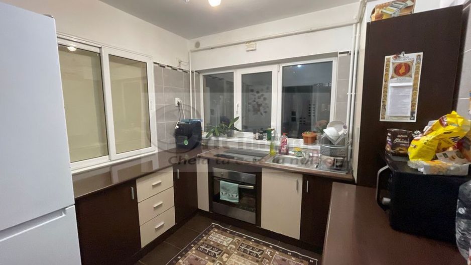 Apartament cu 3 camere, in complex nou 2010 - Canta - Mobilat Utilat ! - Poză 5