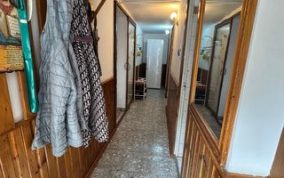 Casă cu 4 camere de vânzare – Str. I. C. Brătianu - Poză 2