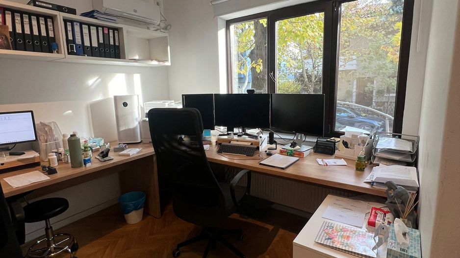 SPATIU DE BIROURI | ARCUL DE TRIUMF | MOBILAT | GRADINA CU TERASA - Poză 5