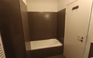 CASA SPATIOASA CU 4 CAMERE CARTIER GRADISTE - Poză 35
