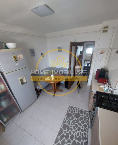 Ap. 3 cam. 77mp/ 2 bai , Decomandat / Pacurari. - Poză 3