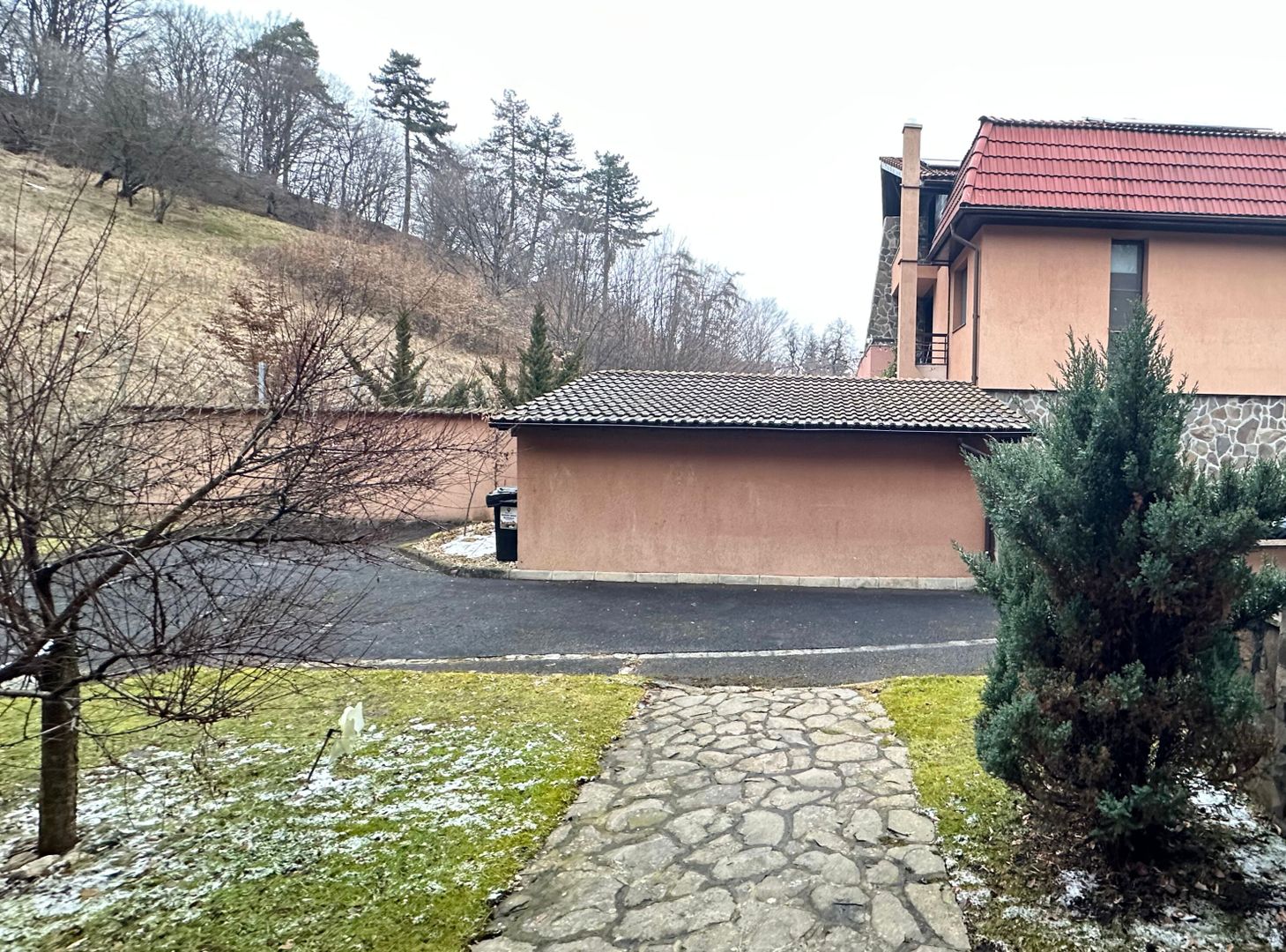 Închiriere casa duplex primitor creat pentru confort liniște și momente frumoase - Poză 35