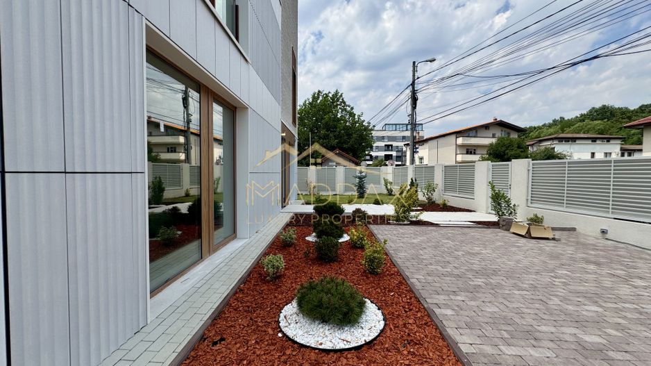 Vila cu 6 camere *575mp* / 12 locuri parcare // Pipera- Iancu Nicolae - Poză 74