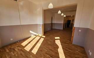 🏢 Spațiu de birouri modern – 5 camere, 3 băi – Zona Centrală, Ploieșt - Poză 3