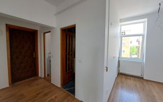 Apartament cu o camera si vedere catre Bega | Spl. N. Titulescu - Poză 12