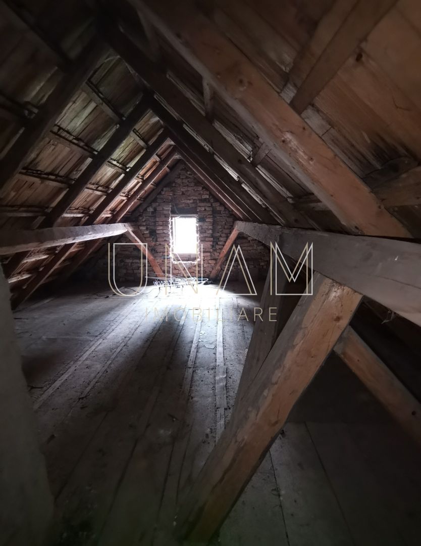 **VANDUT** Casă, Gărâna, munții Semenic, la doi pași de Scenă - Poză 14