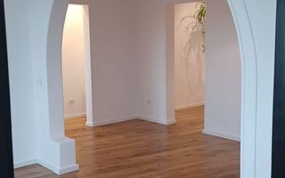 De vanzare Apartament tip Penthouse 4 camere, cismigiu, ultracentral - Poză 2