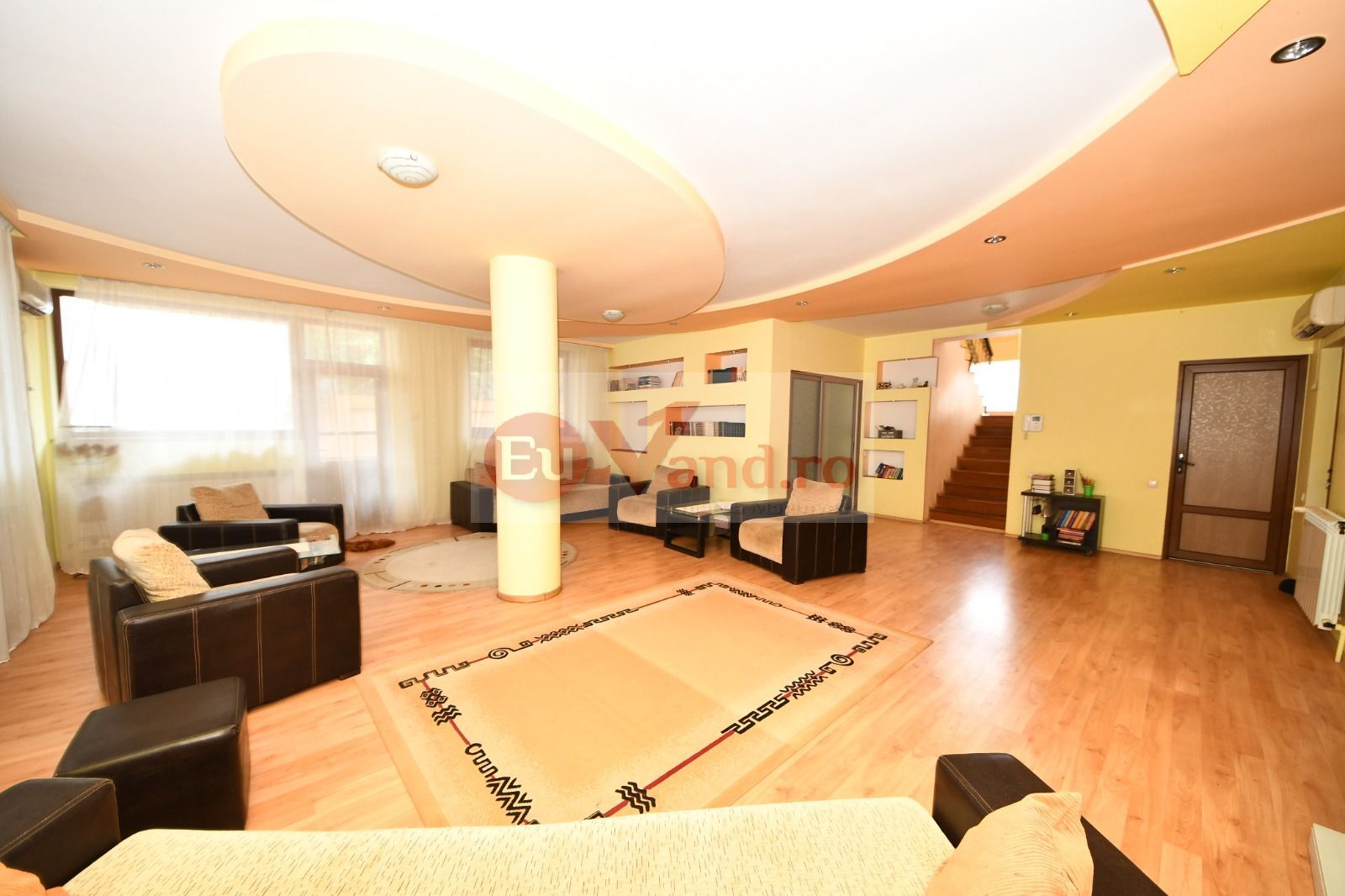 Vila spatioasa, pretabil pentru locuit/clinica, zona Micro 17 – Galati - Poză 38