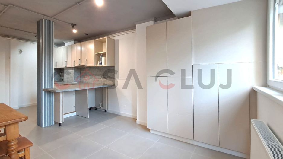 La Cheie, Manastur, Piata Flora!! - Poză 3