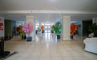 Apartament 2 camere – Mamaia, zona de intrare – Piscină - Poză 31