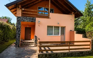 Casă P+M cu piscină și teren 1100 mp – Zona Vrancei, Baia Mare - Poză 15
