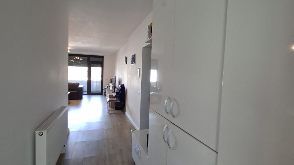 Apartament lux cu 2 camere de vanzare în zona Elisabetin - Poză 23