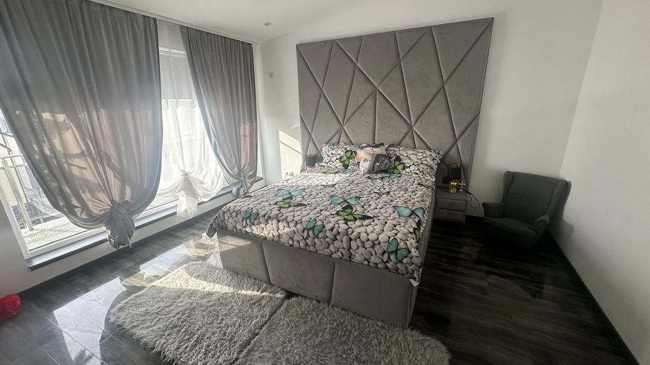 CASA INDIVIDUALA MOBILATA, TOATE UTILITATIE, CURTE 400 MP, COMISION 0% - Poză 3