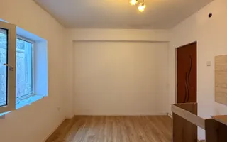 Vilă de vânzare în Sector 4 - 323 mp utili - 10 camere - Giurgiului - Poză 36