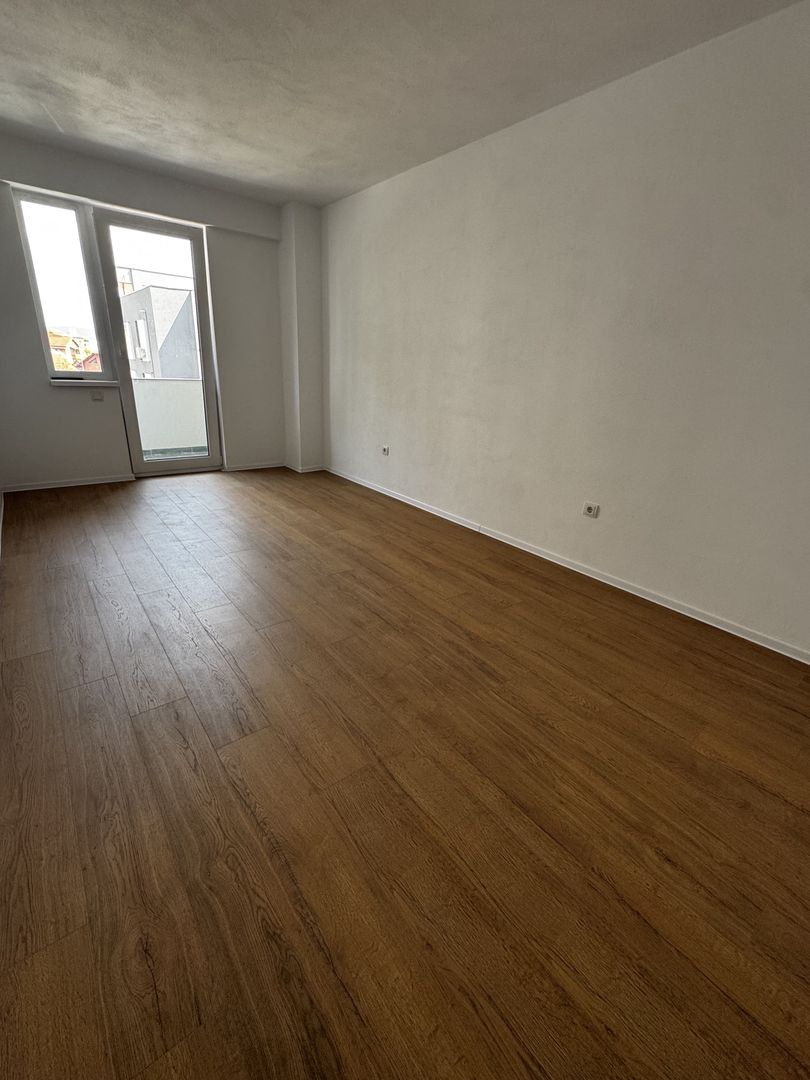 Apartament nou,doua camere - Poză 3