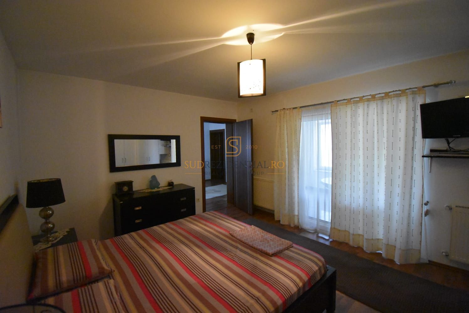 Vila tip duplex, finisaje premium, Comuna 1 Decembrie, comision zero - Poză 7