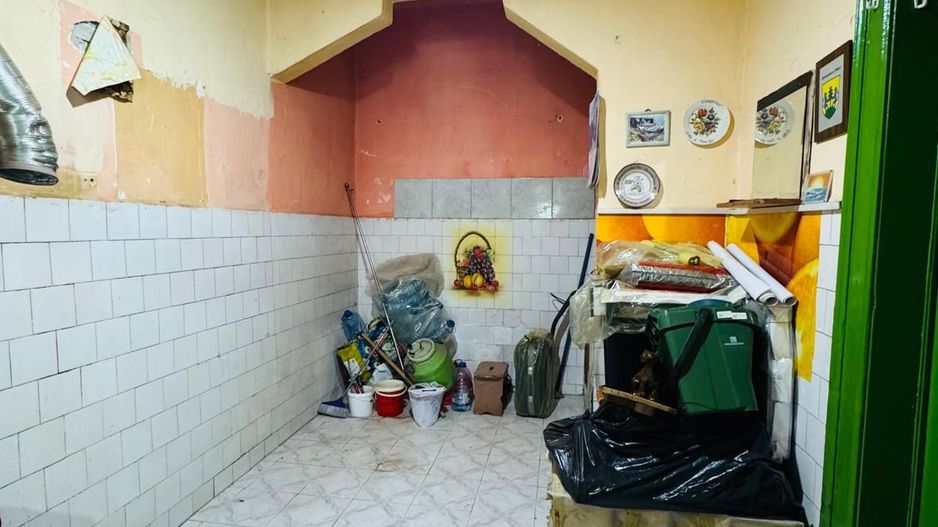 Apartament la curte comuna ULTRACENTRAL - Poză 1