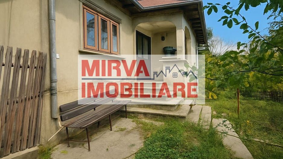 🏡 Casă tradițională într-un peisaj de vis – Vâlcănești - Poză 17