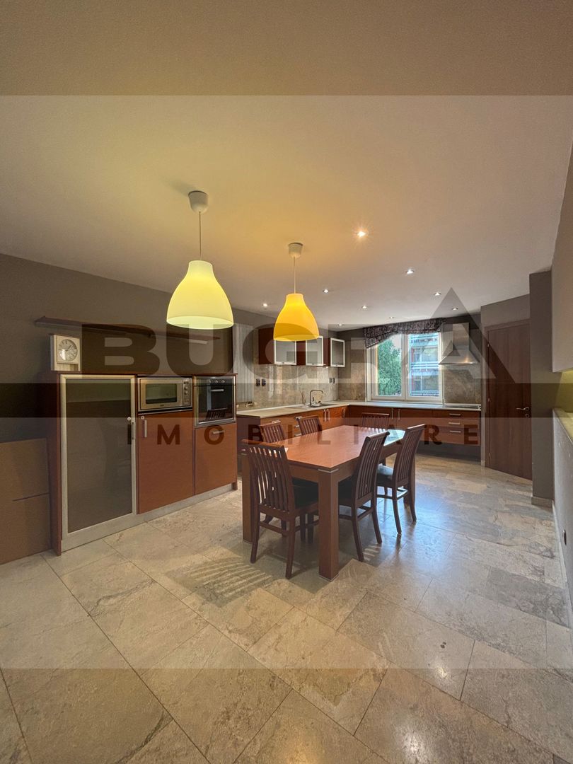 Casă cu 6 camere, 320 mp utili, gradina, garaj, zona Home Garden - Poză 6