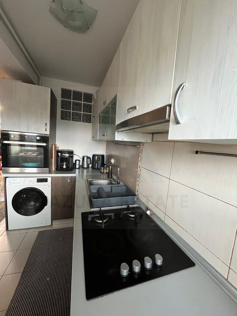 Apartament 3 camere 2 balcoane bucatarie inchisa in zona Strand II - Poză 7