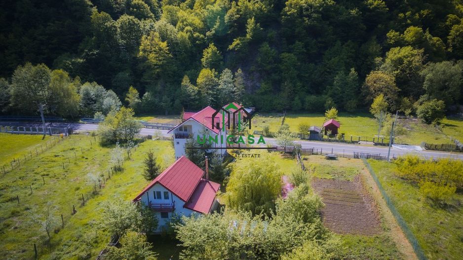 Casa - Pensiune - Malaia - Poză 1